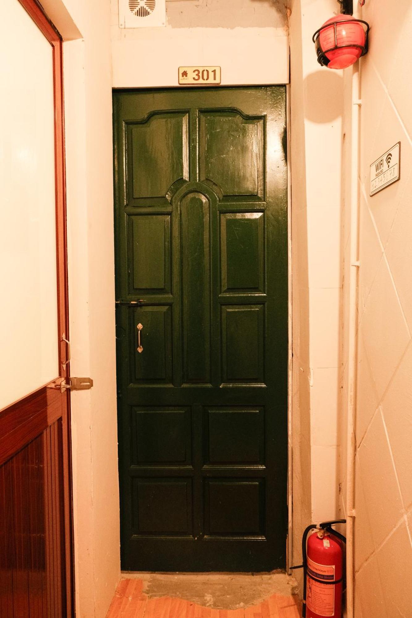 Ubuntu Homestay & Tours Hanoi Exterior photo